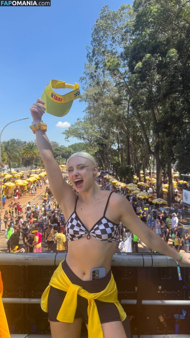 Renata Schneider / renata.c.schneider Nu OnlyFans  Foto vazada #8