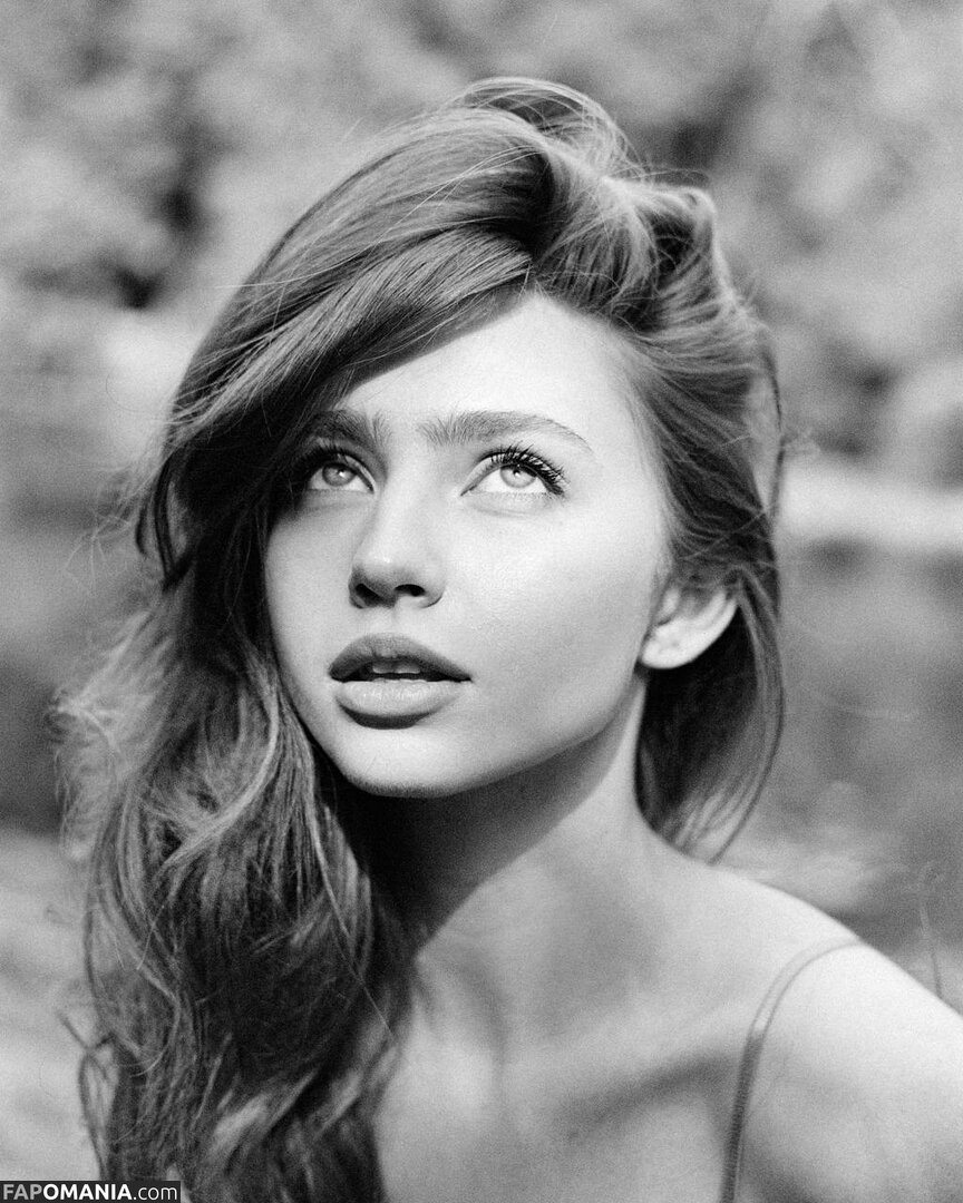 Renata Ri / Renatarii / renata_ri / renatarrii Nu OnlyFans  Foto vazada #715