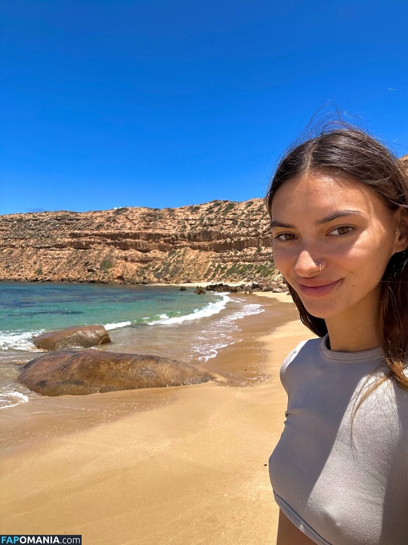 Req Cassadventures / cassadvantures Nu OnlyFans  Foto vazada #9