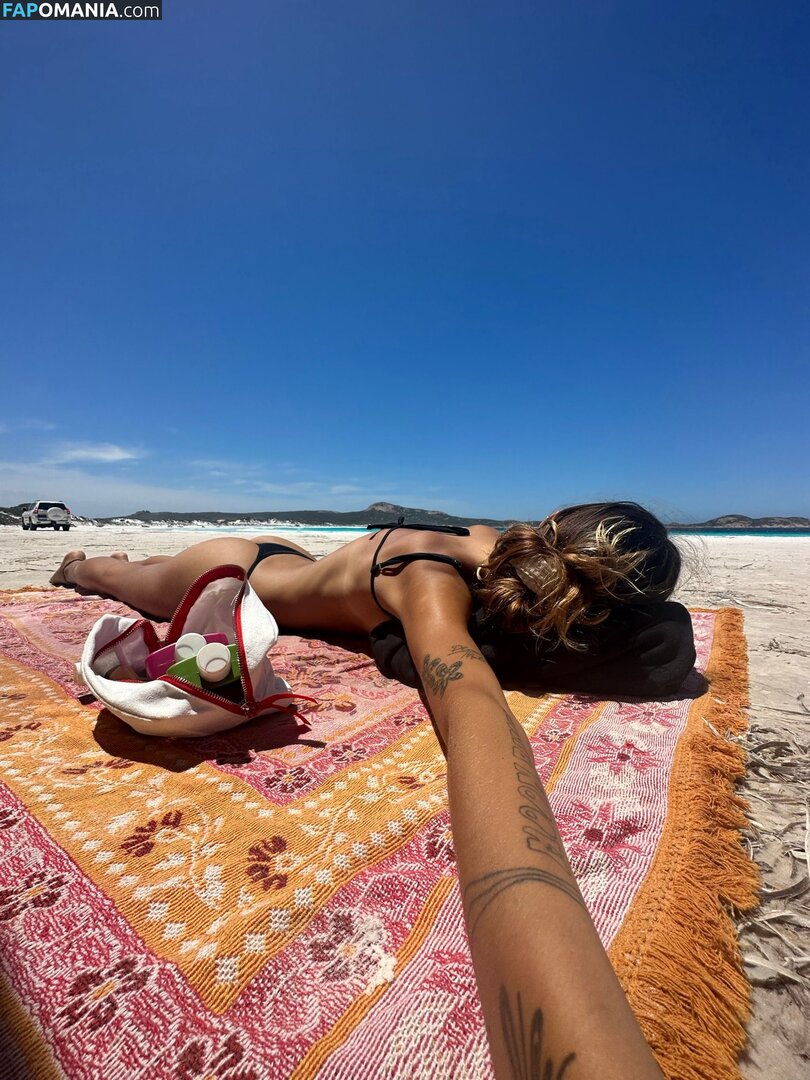 Req Cassadventures / cassadvantures Nu OnlyFans  Foto vazada #18