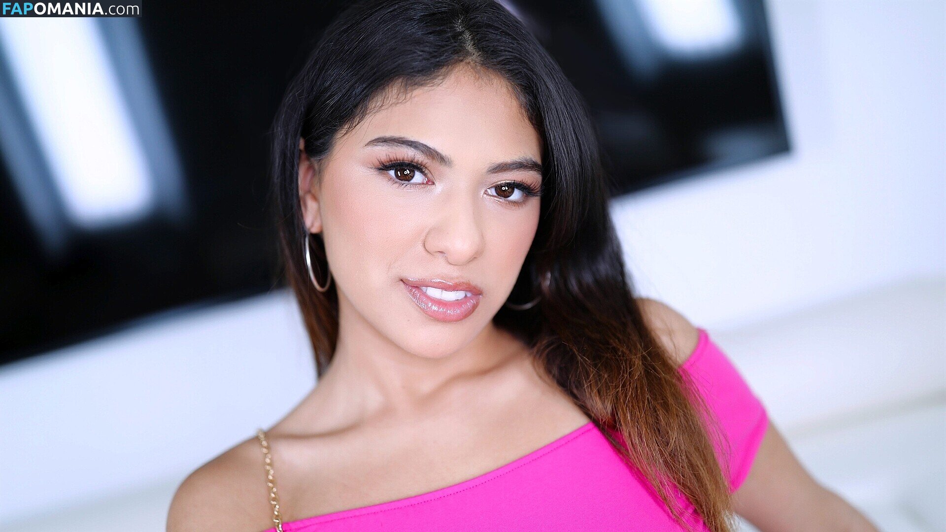 Reyna Belle / Reynabelle19 / imreynabelle / reynabelle Nu OnlyFans  Foto vazada #1