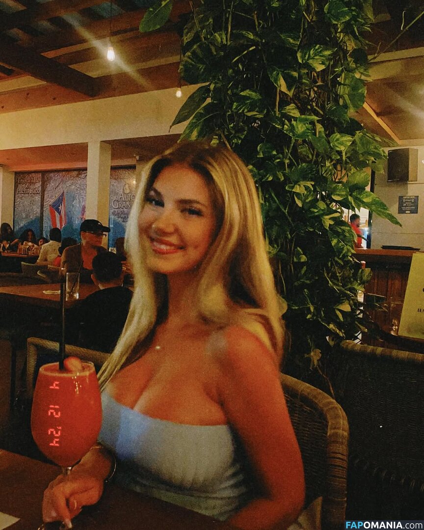 rianabailey / thatgirlriana Nu OnlyFans  Foto vazada #3