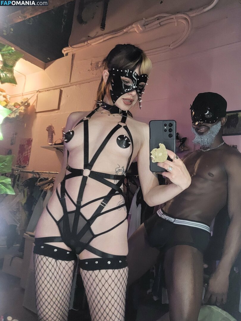 Rita Stark / RitaLolita / brattyrita / ritastark / ritastark__ Nu OnlyFans  Foto vazada #140