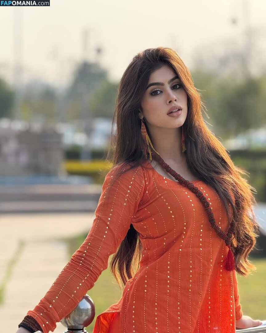 Riva Arora / https: / riva.arora.1 / riva.aroraofficial / rivarora_ Nu OnlyFans  Foto vazada #18