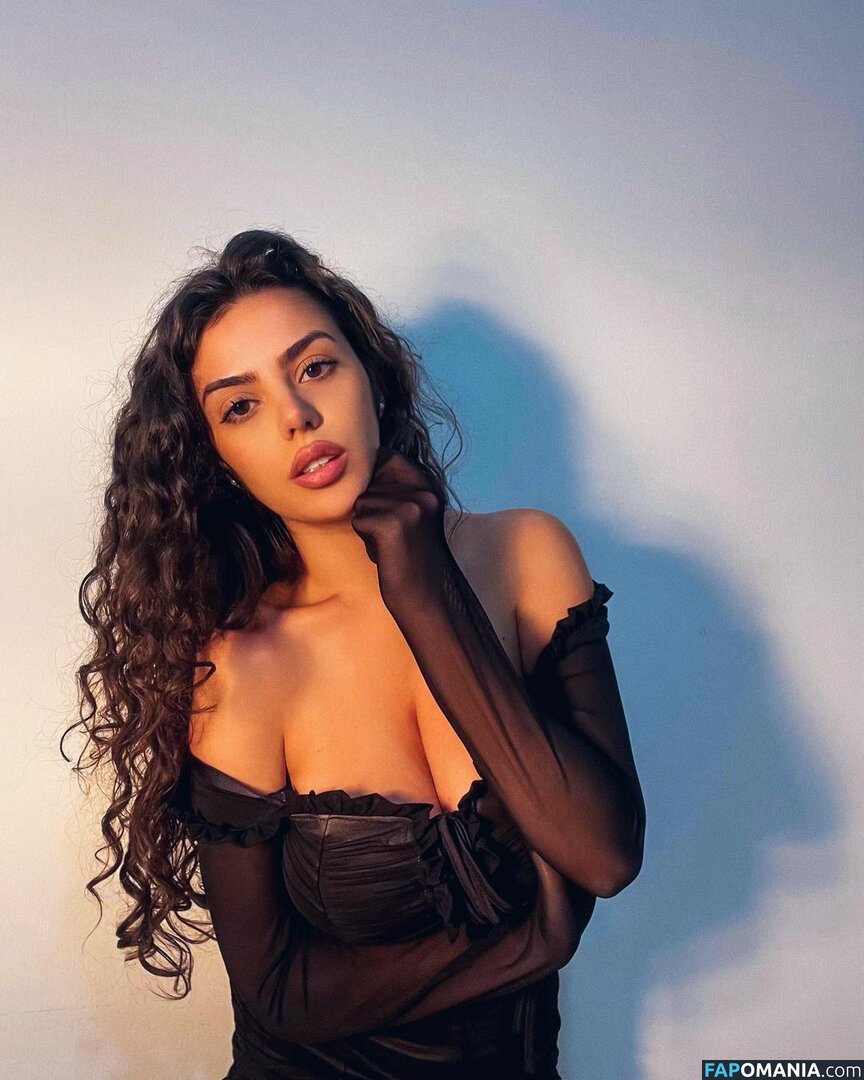 Roberta / morehopeful88 / robertafranco Nu OnlyFans  Foto vazada #6