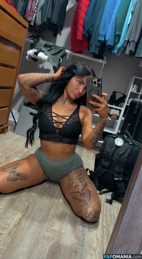 Petitetattedplati / Ronika Eskins / ronika_eskins Nu OnlyFans  Foto vazada #8