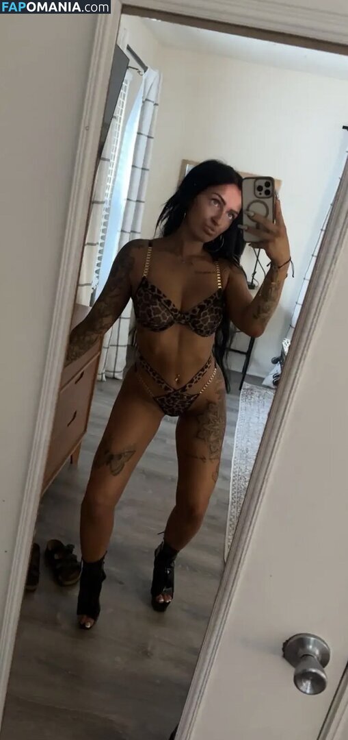Petitetattedplati / Ronika Eskins / ronika_eskins Nu OnlyFans  Foto vazada #14