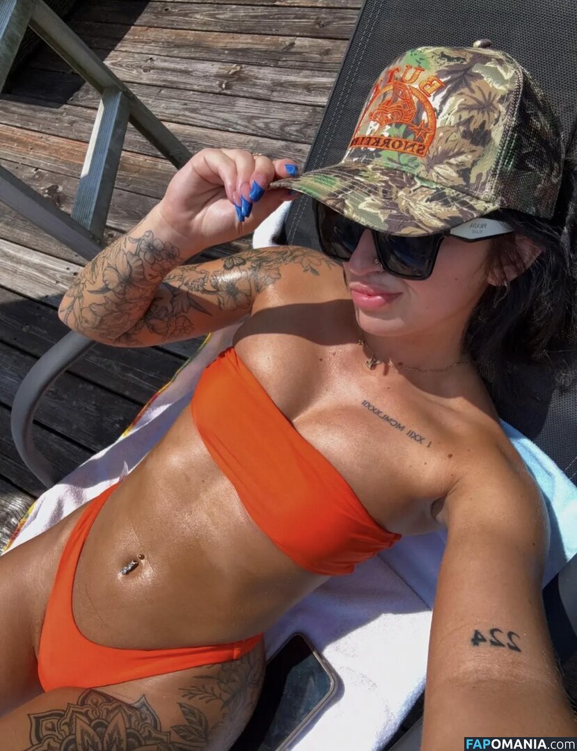 Petitetattedplati / Ronika Eskins / ronika_eskins Nu OnlyFans  Foto vazada #112