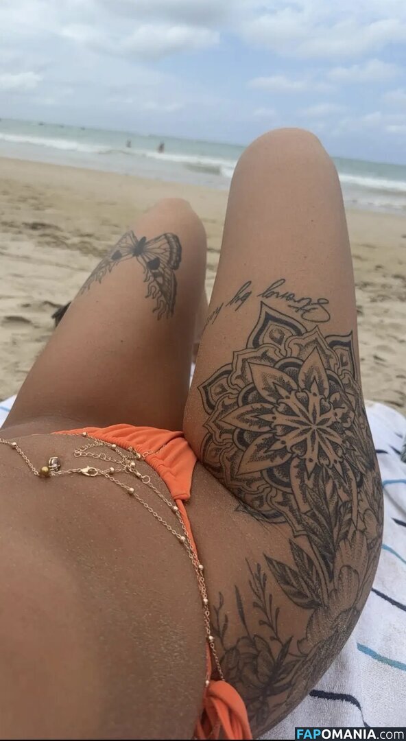 Petitetattedplati / Ronika Eskins / ronika_eskins Nu OnlyFans  Foto vazada #114
