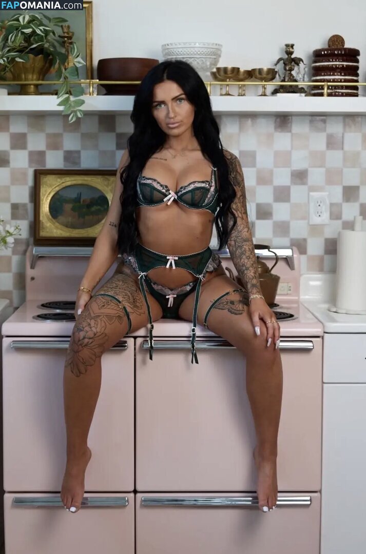 Petitetattedplati / Ronika Eskins / ronika_eskins Nu OnlyFans  Foto vazada #117
