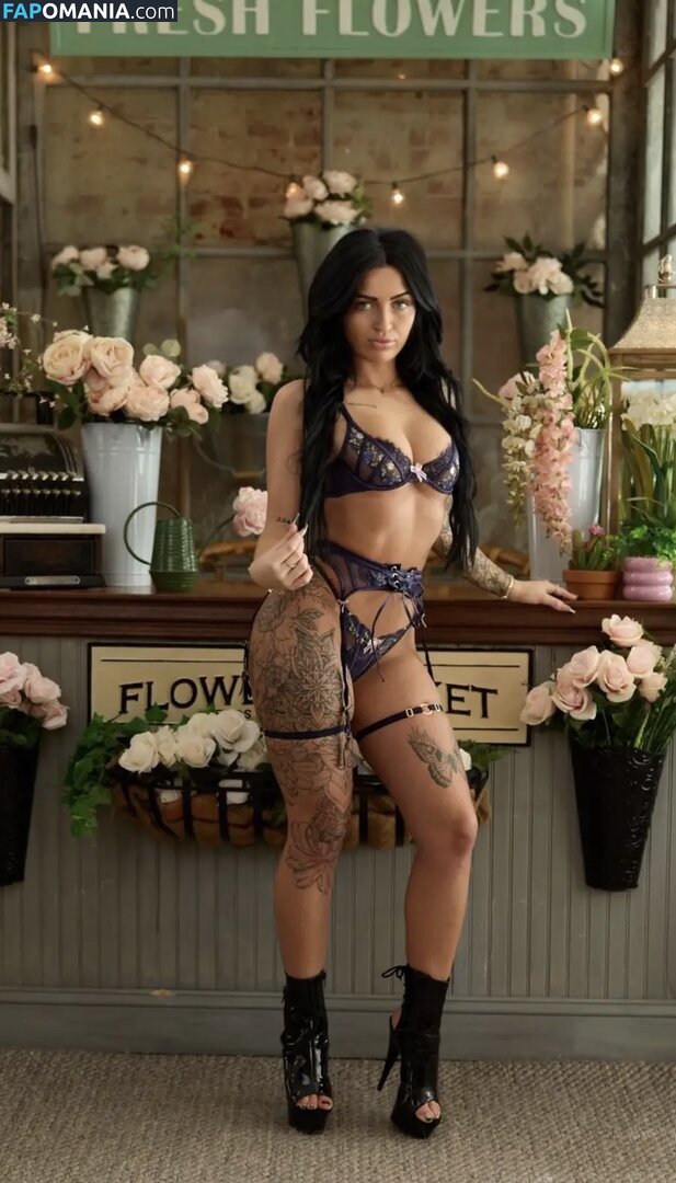 Petitetattedplati / Ronika Eskins / ronika_eskins Nu OnlyFans  Foto vazada #119