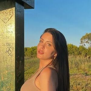 Rosario Matew