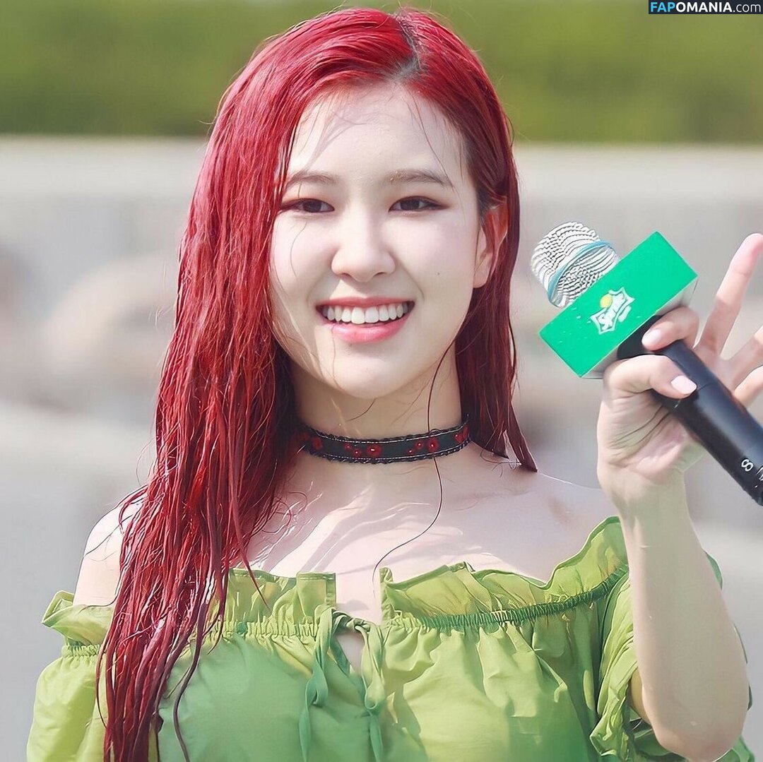 Rose / https: / imrosebeck / rosebeck / theroseblisss Nu OnlyFans  Foto vazada #65