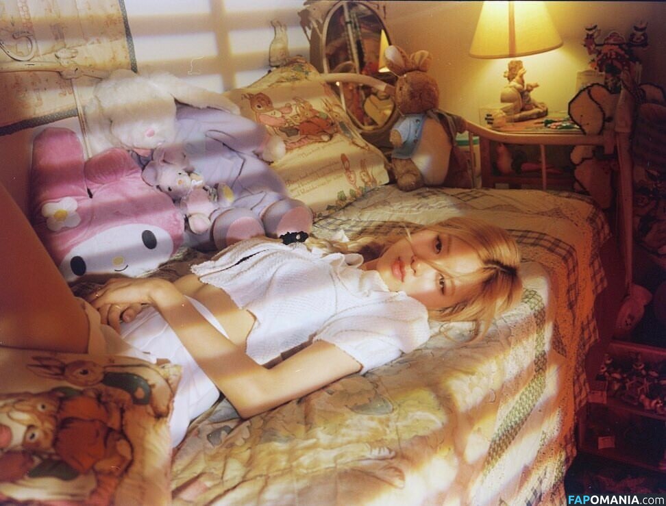 Rose / https: / imrosebeck / rosebeck / theroseblisss Nu OnlyFans  Foto vazada #113