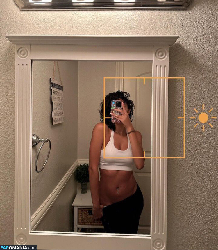 Roseebby_20 Nu OnlyFans  Foto vazada #1