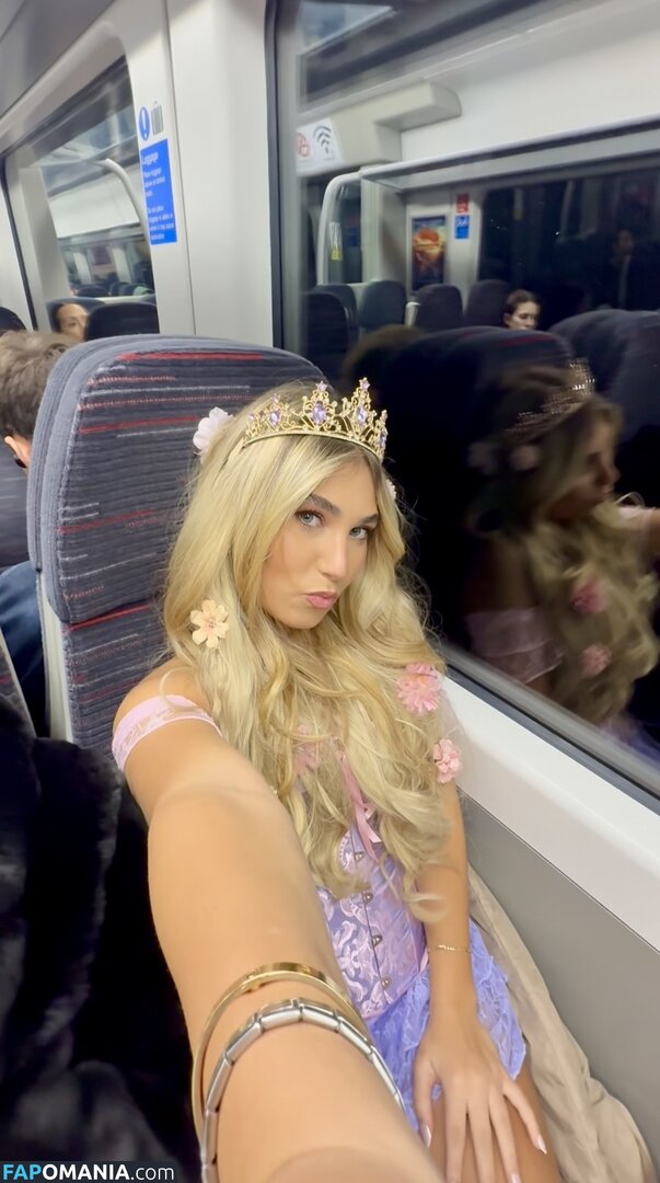 Rosie McClelland / ghost13girl / rosiergm Nu OnlyFans  Foto vazada #75