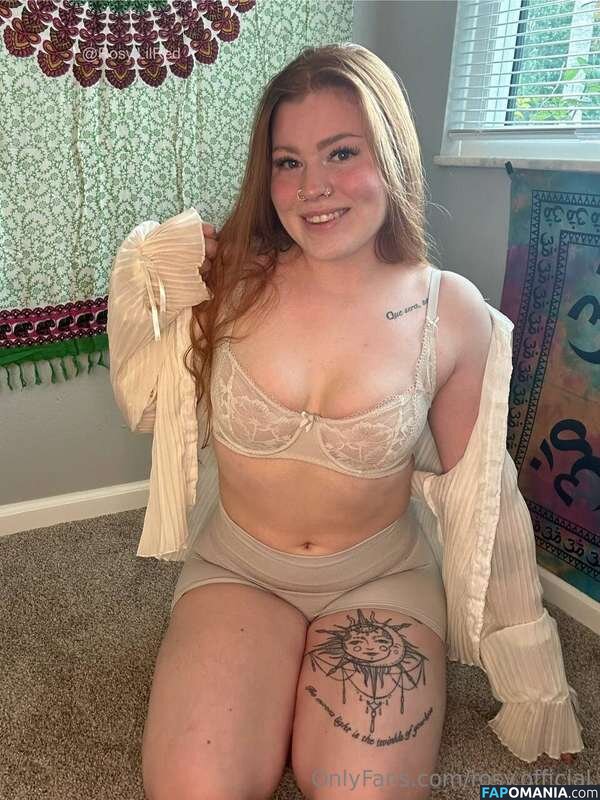 Rosy Lil Red Nu OnlyFans  Foto vazada #17