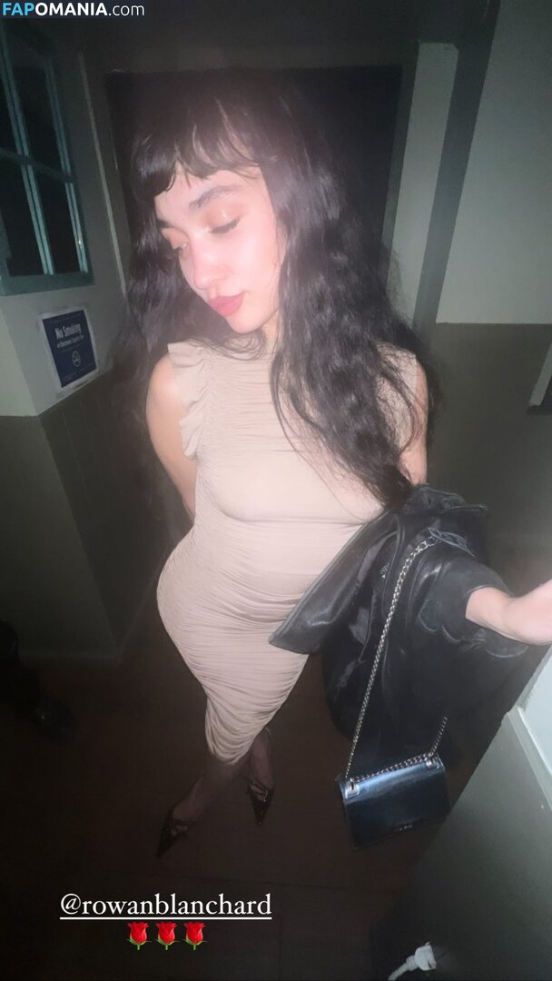 Rowan Blanchard / Simp Chat / https: / rowanblanchard Nu OnlyFans  Foto vazada #537