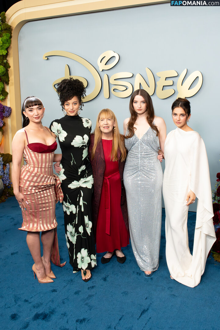 Rowan Blanchard / Simp Chat / https: / rowanblanchard Nu OnlyFans  Foto vazada #570