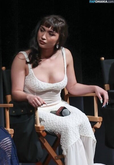 Rowan Blanchard / Simp Chat / https: / rowanblanchard Nu OnlyFans  Foto vazada #574