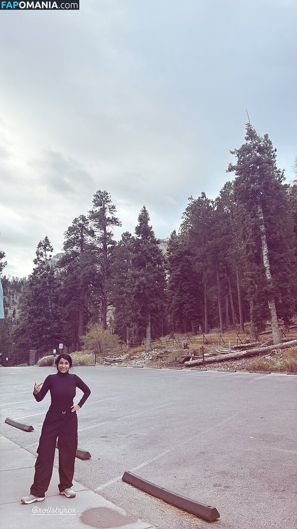 Roxie Sinner / theroxiesinner / theroxiesinnerr Nu OnlyFans  Foto vazada #104