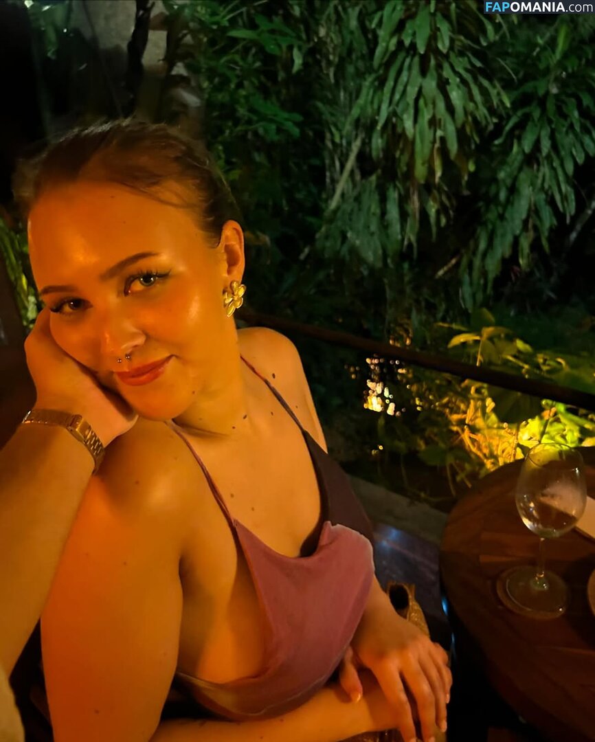 Roz Hill / rhozhill Nu OnlyFans  Foto vazada #4