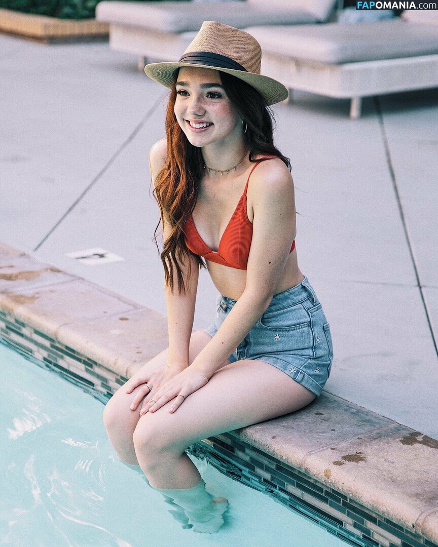 Ruby Jay Nu OnlyFans  Foto vazada #1