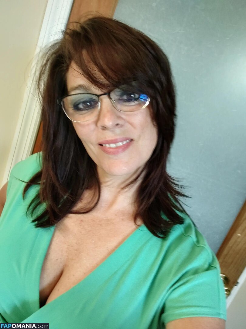 Rubym_69 / elitemomma_69 Nu OnlyFans  Foto vazada #6