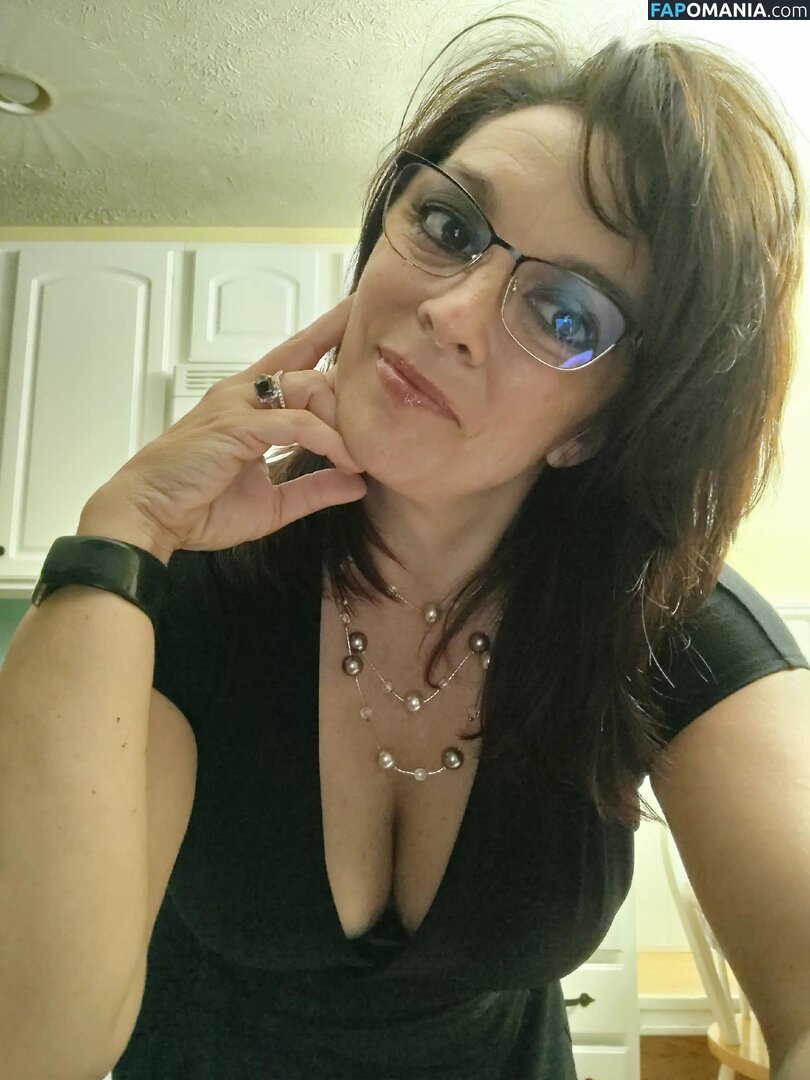 Rubym_69 / elitemomma_69 Nu OnlyFans  Foto vazada #7