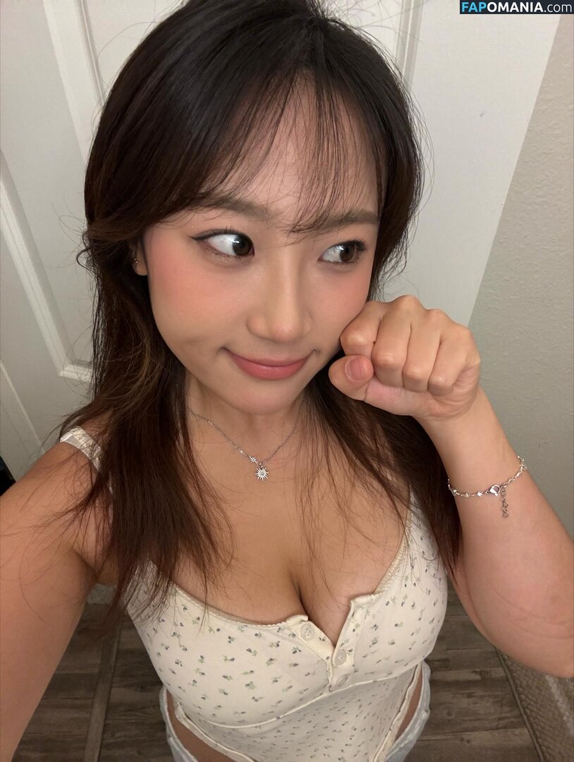 Rubyzhu / rubyzhu1204 Nu OnlyFans  Foto vazada #13