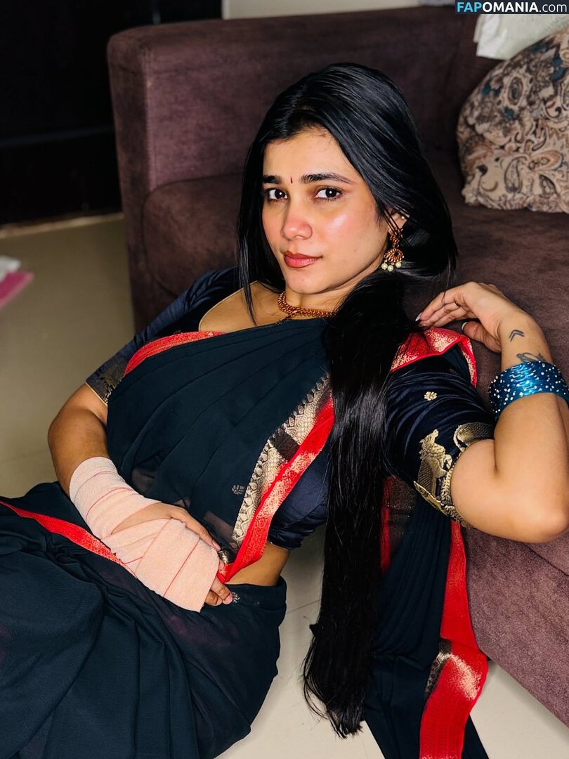 Saadhana Naidu Nu OnlyFans  Foto vazada #2