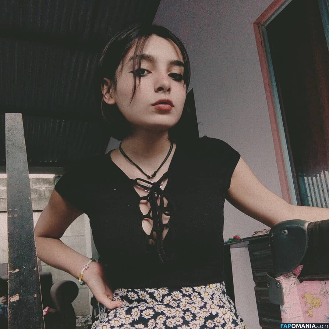 Alina Campos / Sabi / Sabibito / Sabibitos / Sabitos Nu OnlyFans  Foto vazada #9