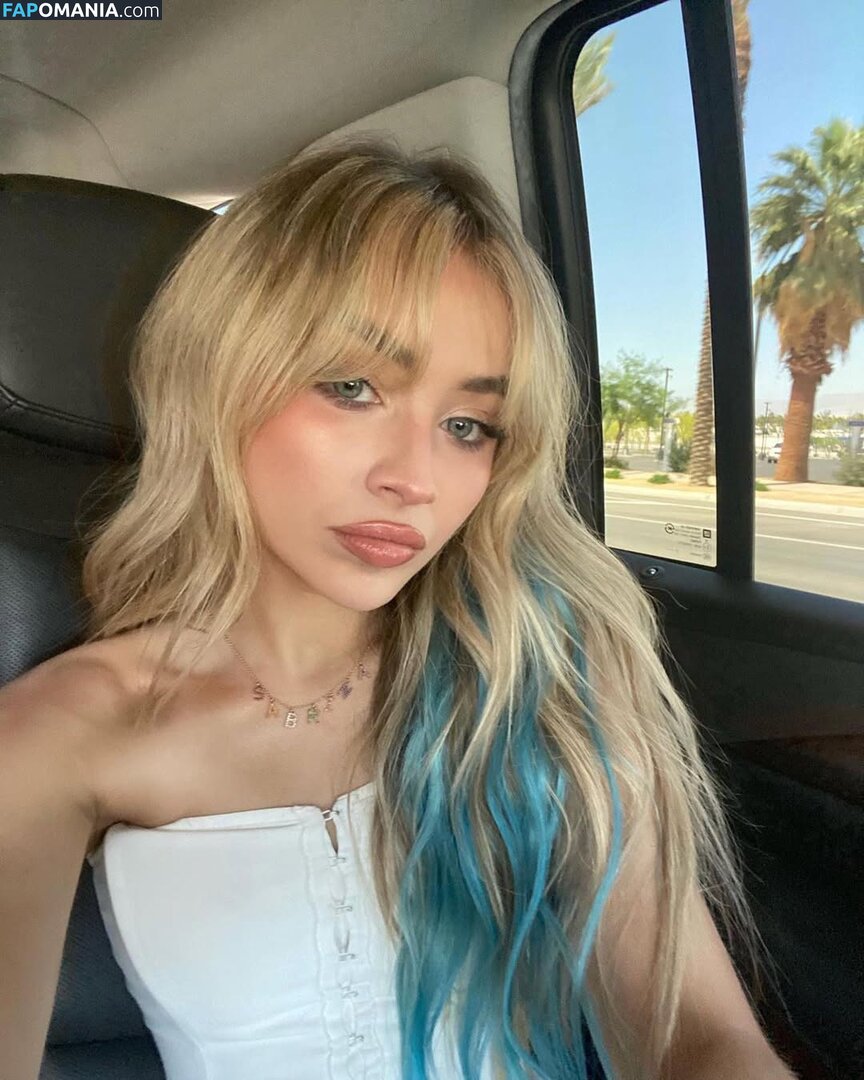 Sabrina Carpenter / https: / sabrinacarpenter Nu OnlyFans  Foto vazada #2531