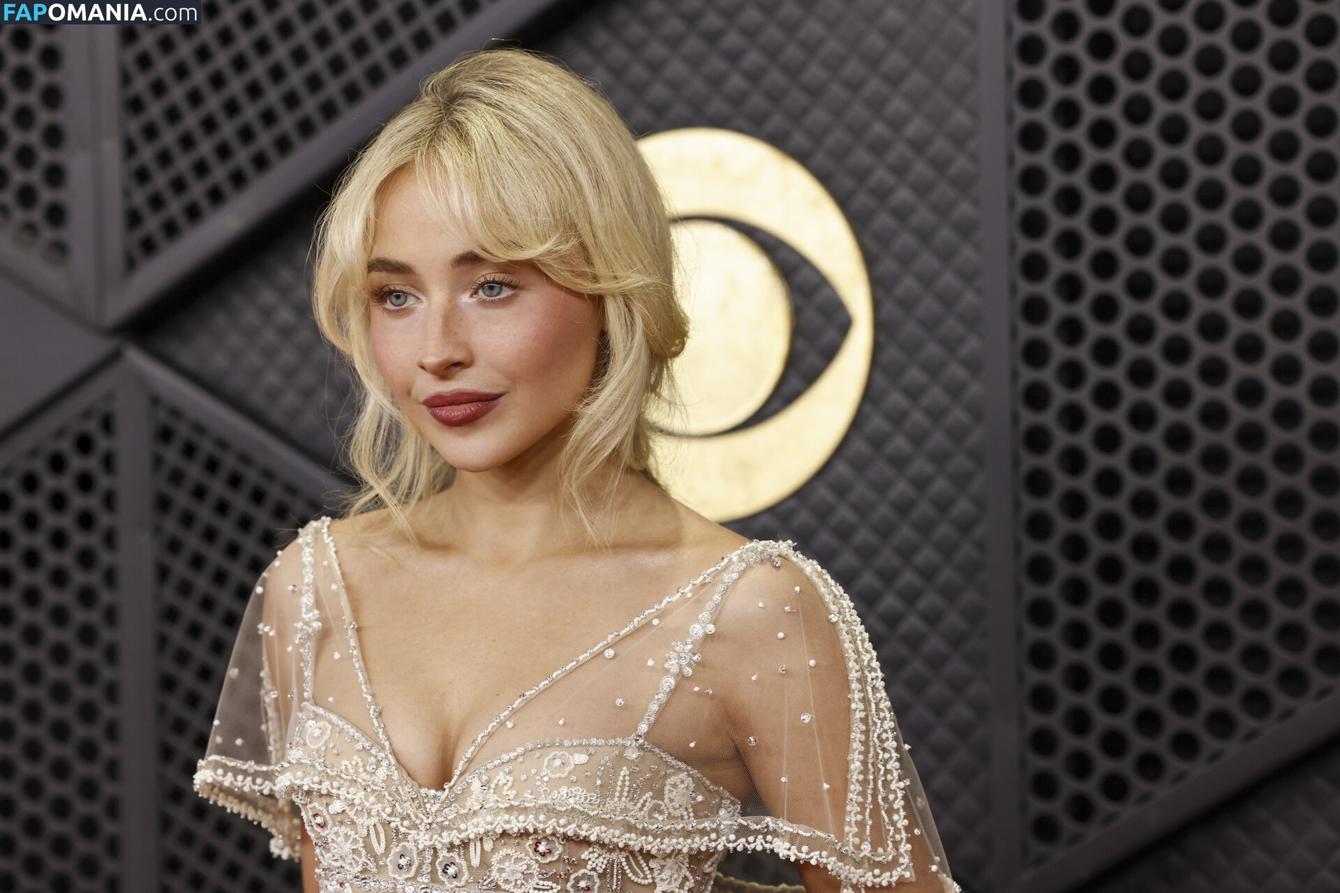Sabrina Carpenter / https: / sabrinacarpenter Nu OnlyFans  Foto vazada #2563