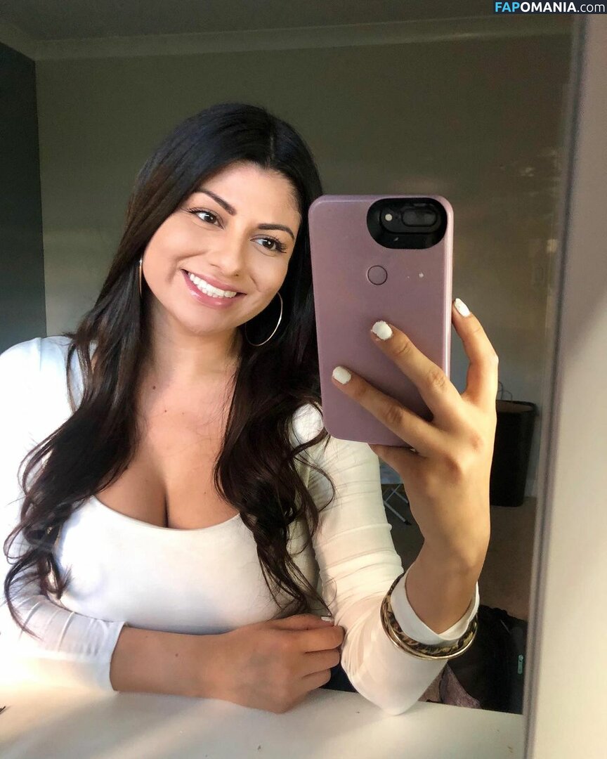 Sabrina / Sabrina_wet / dontripchocolatechip / sabrinacarpenter / sabrinainthecity / suhbeaner_ / upnextwithsabrina Nu OnlyFans  Foto vazada #15