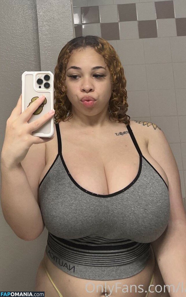 Joelleleilani / Lanilovee / Sadhoetarius Nu OnlyFans  Foto vazada #3