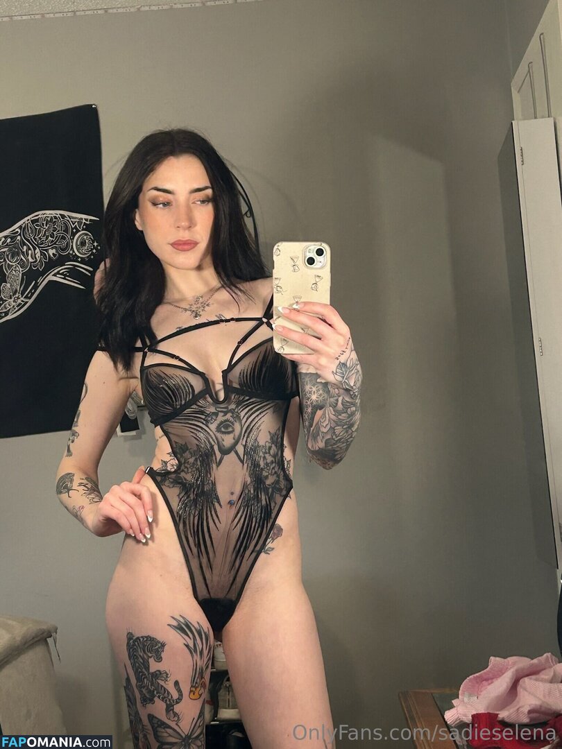 Sadie Eden / sadieeden_ / sadieselena Nu OnlyFans  Foto vazada #1