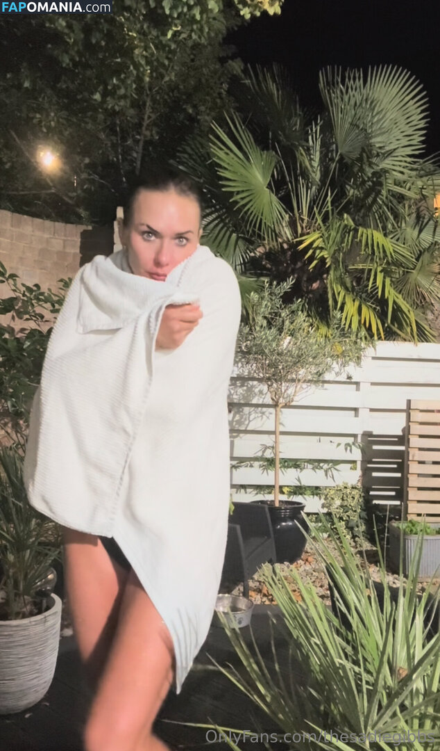 Sadie Gibbs / thesadiegibbs Nu OnlyFans  Foto vazada #8