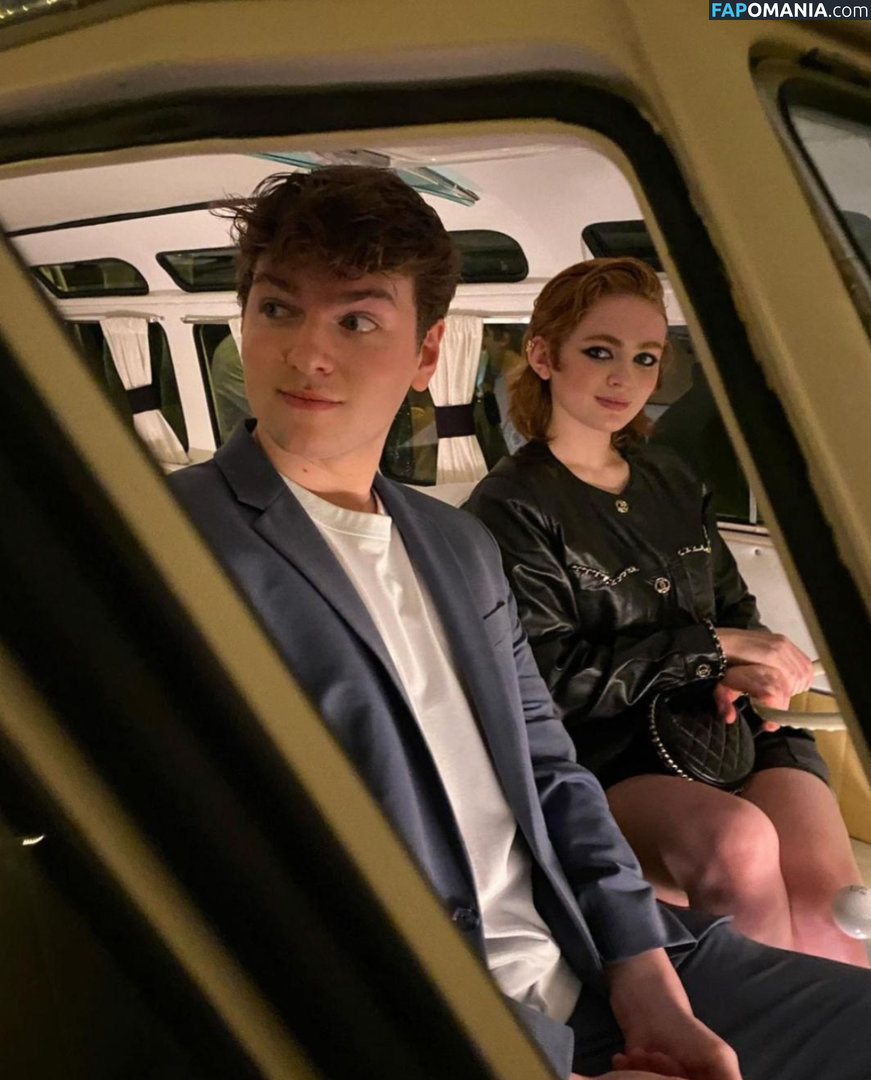 Sadie Sink / sadiesink / sadiesink_ Nu OnlyFans  Foto vazada #10