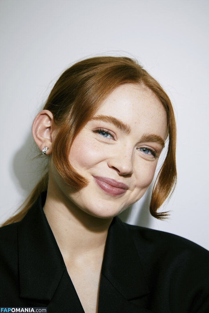 Sadie Sink / sadiesink / sadiesink_ Nu OnlyFans  Foto vazada #303