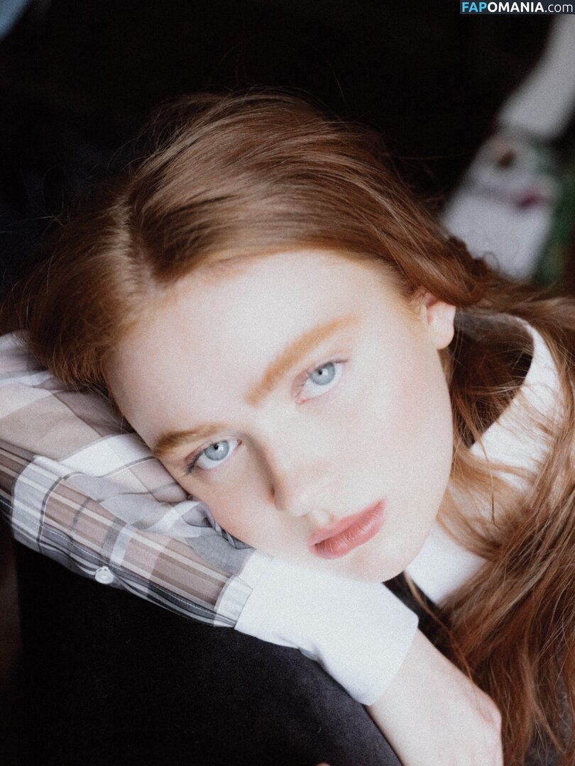 Sadie Sink / sadiesink / sadiesink_ Nu OnlyFans  Foto vazada #839