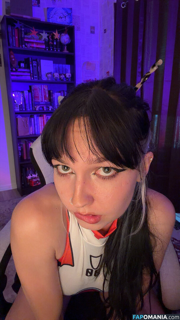 Sage Asmr / WhisperwindASMR / https: / sageasmr44 / ssageasmrr Nu OnlyFans  Foto vazada #23