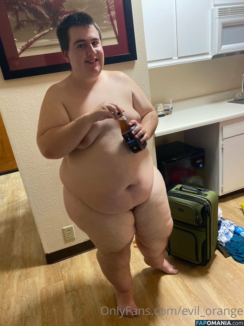 sagittariusbby_ / sagittariuschub Nu OnlyFans  Foto vazada #3