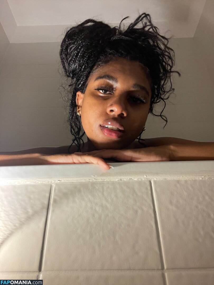 Cyber Hoe / saint_ziya / saintziya Nu OnlyFans  Foto vazada #2