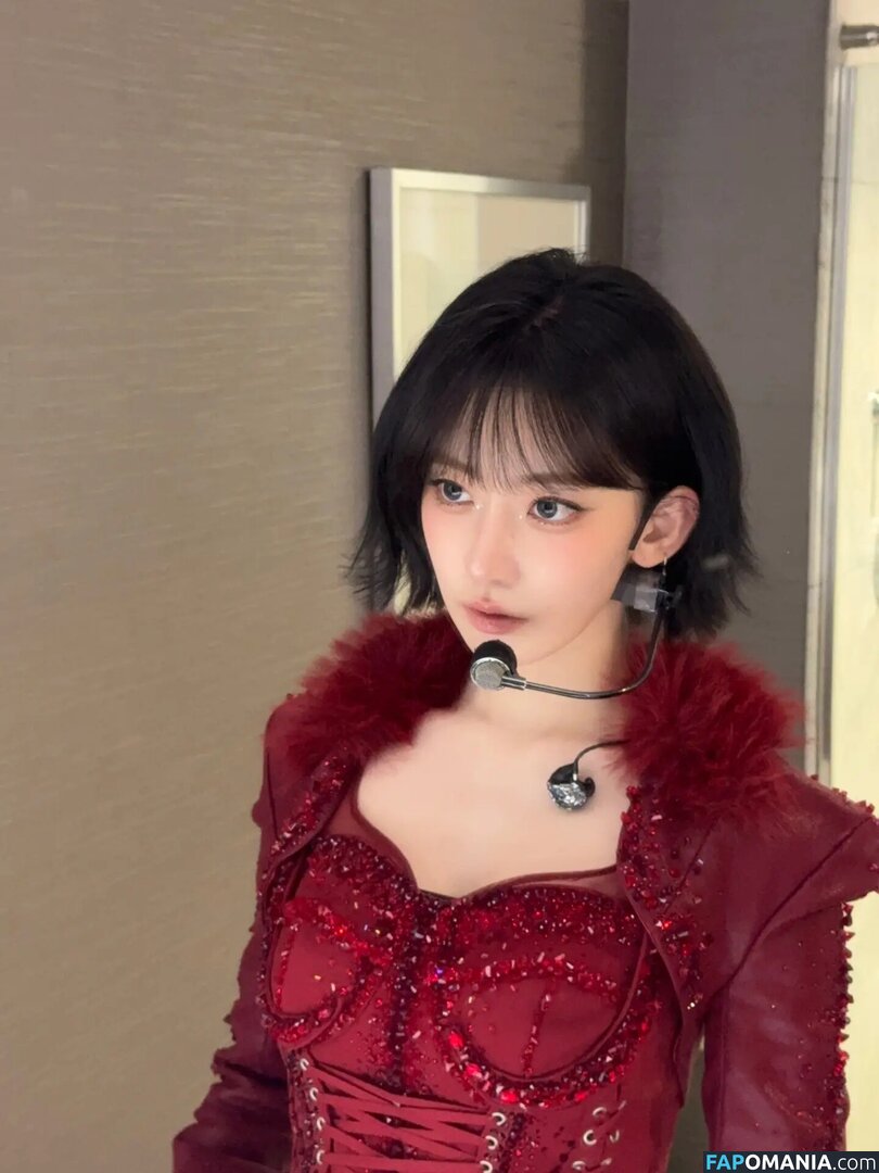 39saku_chan / LESSERAFIM / Sakura Miyawaki 宮脇 咲良 Nu OnlyFans  Foto vazada #9