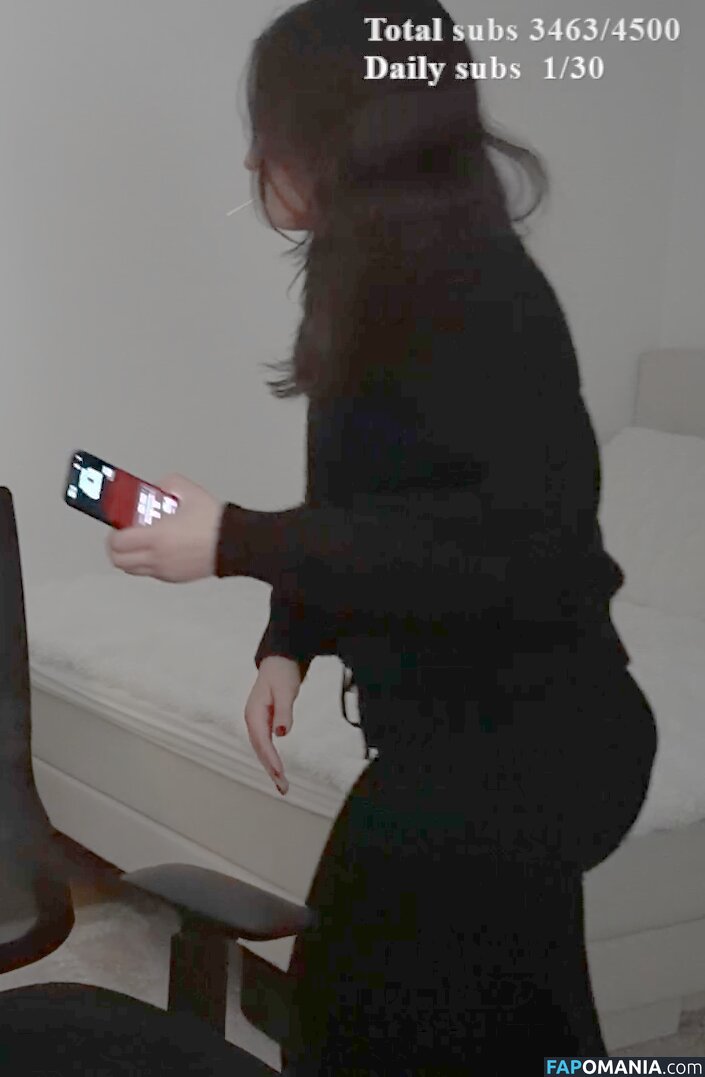 NoraExplorer Sister / Salmmuss / https: / salmmus / salmmusss / salmunozz Nu OnlyFans  Foto vazada #7