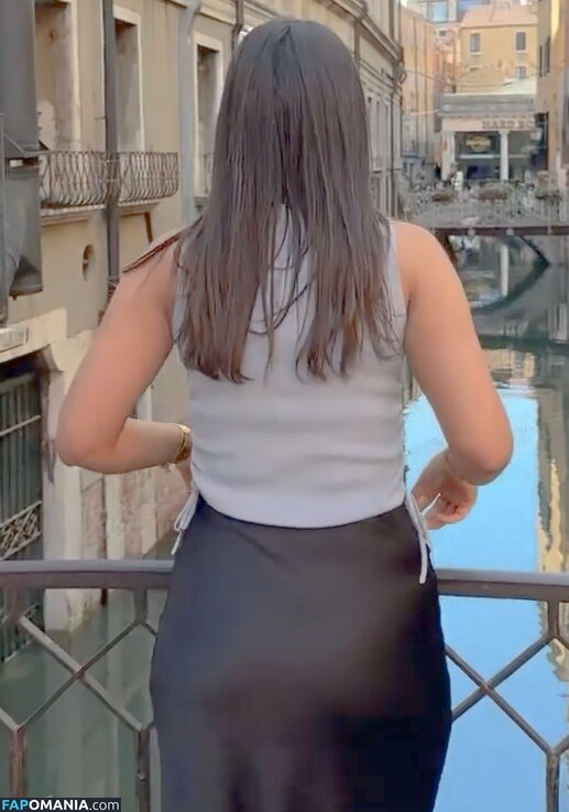 NoraExplorer Sister / Salmmuss / https: / salmmus / salmmusss / salmunozz Nu OnlyFans  Foto vazada #13