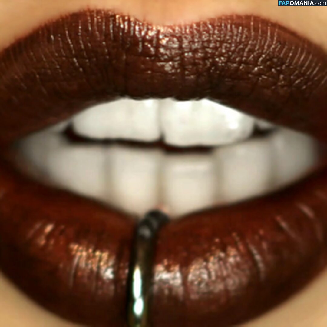 Samantha Saint / misssaintxxx / officialsamanthasaint Nu OnlyFans  Foto vazada #129