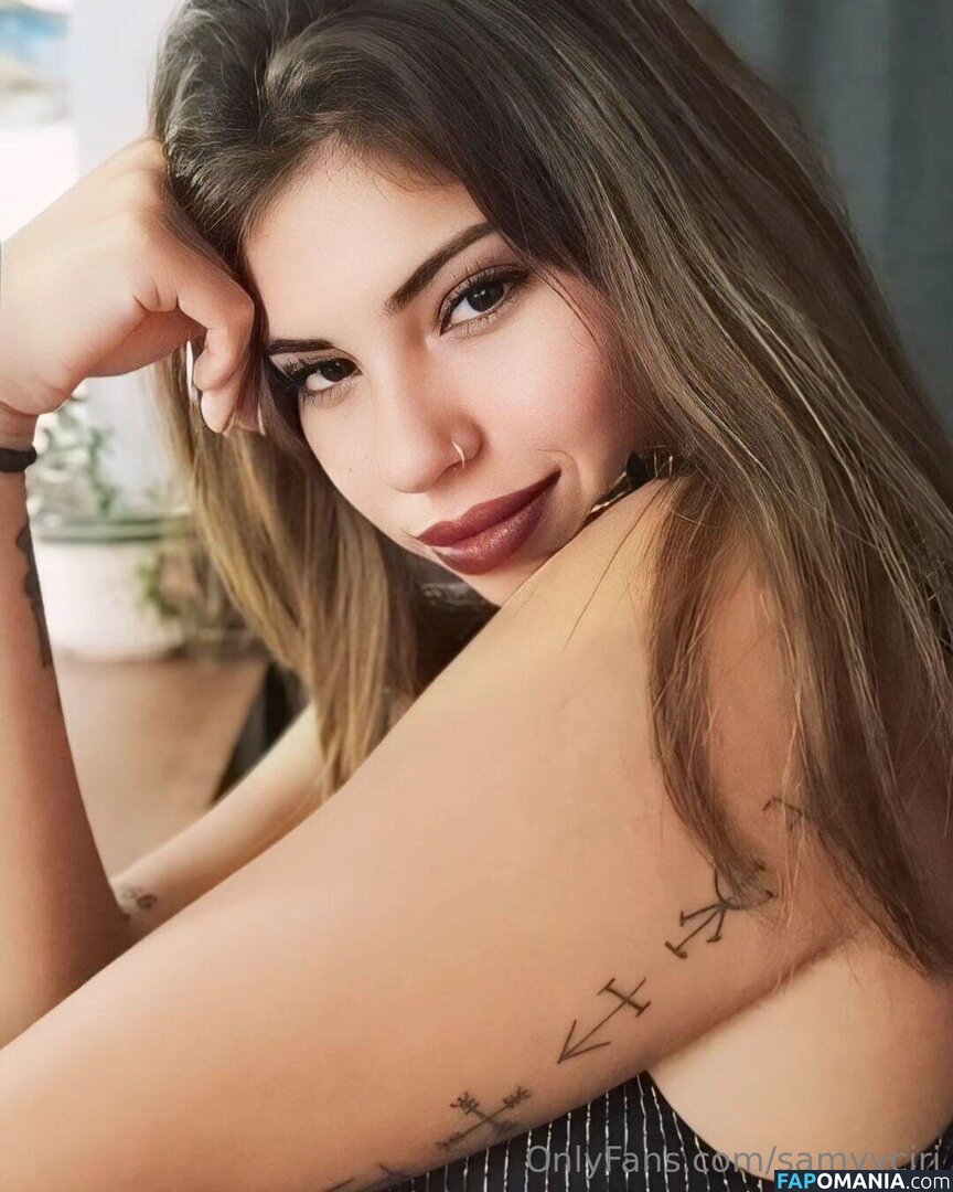 samhy.venn / samyyciri Nu OnlyFans  Foto vazada #1