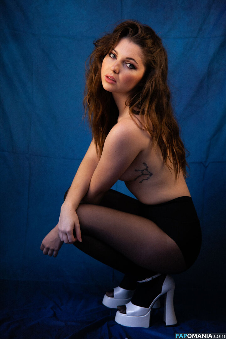 Sammi Hanratty / sammihanratty Nu OnlyFans  Foto vazada #312